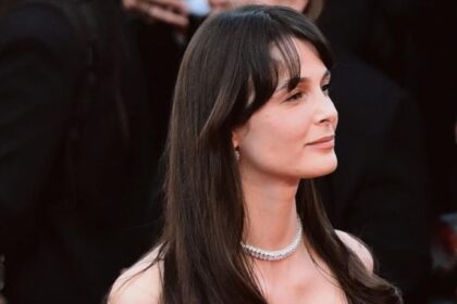 Büşra Develi Cannes’da
