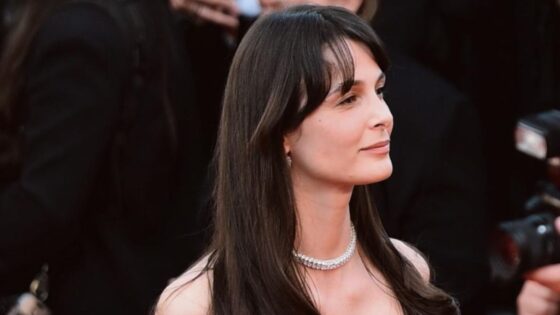 Büşra Develi Cannes’da
