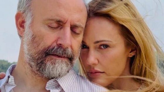 Halit Ergenç ve Meryem Uzerli’li İmroz’da Bahar’ın afiş çekimi yapıldı