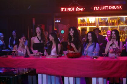 Tuba Büyüküstün "Sultana" filmiyle Vietnam yolcusu