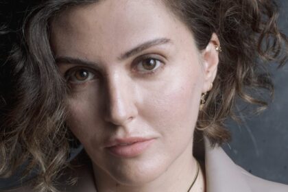 Kral Kaybederse’nin Neslihan’ı İdil Yener “Aşk ve Taht”ta