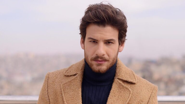 TRT tabii’nin Ateş Denizi dizisinde Erdem Kaynarca’nın yerine Mustafa Mert Koç geldi