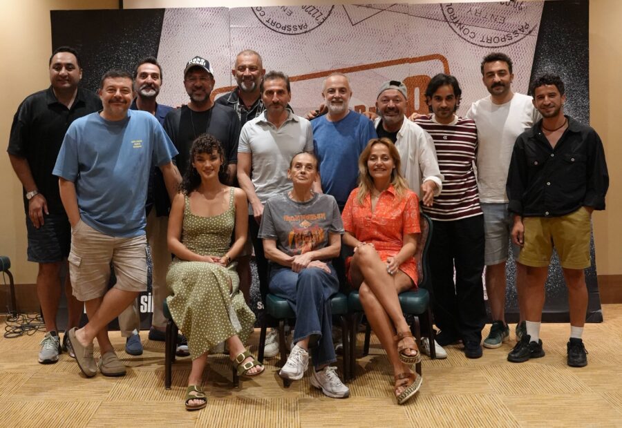 “Çakallarla Dans 8: Şututgart Çıkarması”nın okuma provası yapıldı