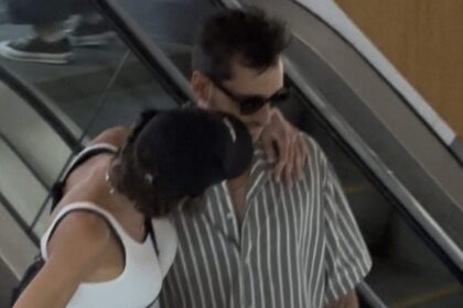 Dilan Çiçek Deniz'den müzisyen Birkan Nasuhoğlu'yla aşkını ilan etti