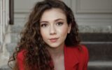 Ece Yüksel “Aşk ve Taht” dizisinde