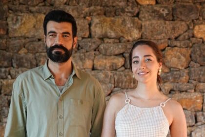 Show TV’nin “Sevdan Bir Ateş” dizi ekibi okuma provasında buluştu