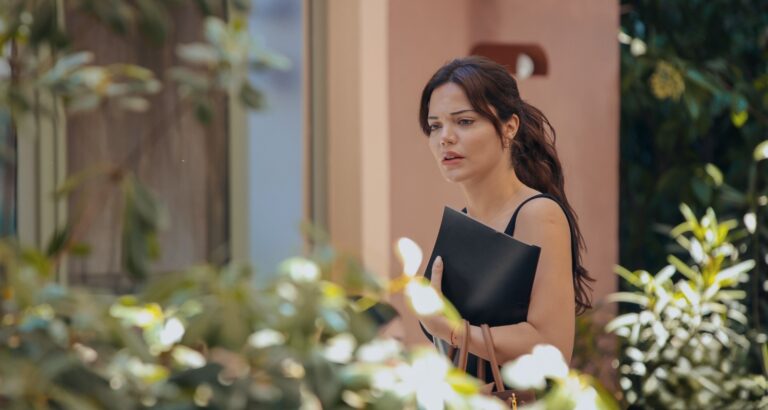 Öngörü filminin Selen’i Hilal Altınbilek: 6 yıl önce rüyamda babamın vefatını gördüm