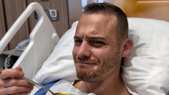 Kerem Bürsin safra kesesinden ameliyatı oldu