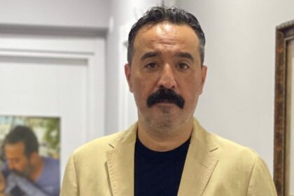 Mustafa Üstündağ "A.B.İ." dizisiyle ekrana dönüyor