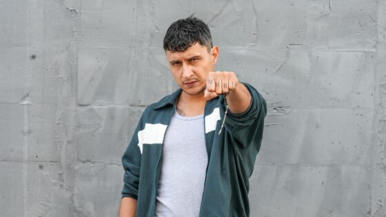 Sevdiğim Sensin’in Ali Cabbar’ı Alper Çankaya’dan cezaevi pozları