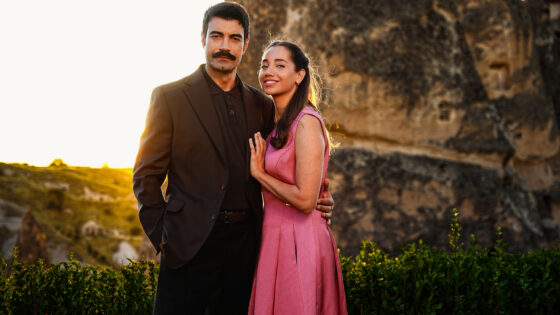 “Sevdan Bir Ateş”in Leyla ve Mirza’sından yeni pozlar