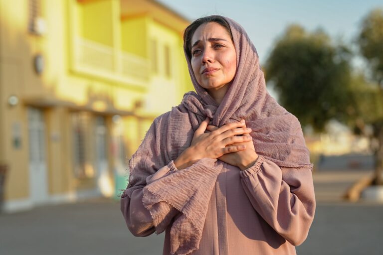 Sevdan Bir Ateş dizisi 2. bölümüyle reytinglerde atağa geçti