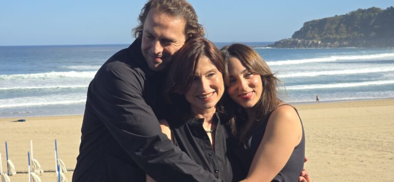 Öykü Karayel ve Metin Akdülger’li Yeşim Ustaoğlu’nun “Artakalan” filmi San Sebastián Film Festivali’nde