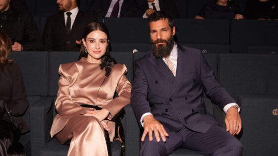Özge Gürel “44” filminin galası için Bakü’de