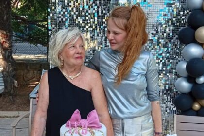 Naz Elmas'ın zor günleri... Annesinin beynine pıhtı attı